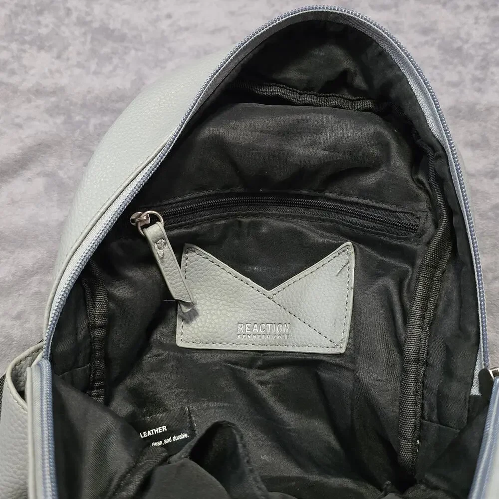 Kenneth Cole Reaction Gray Medium Size Backpack Travel Bag